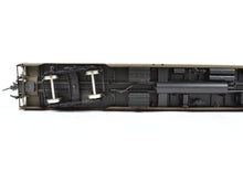Load image into Gallery viewer, HO Brass Key Imports GN - Great Northern Glacier Series Sleeper Pro-Painted ONE CAR ONLY