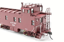 Load image into Gallery viewer, HO Brass DVP - Division Point AT&SF - Santa Fe Peaked Roof Caboose With Antenna FP #506
