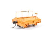 Load image into Gallery viewer, HO Brass Hallmark Models Various Roads 80,000-Lb Scale Test Car Partial Paint