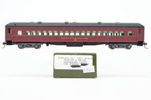 Load image into Gallery viewer, HO Bethlehem Car Works B&M – Boston & Maine Passenger Coach FP No. 1404 RTR
