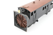 Load image into Gallery viewer, HO Brass NPP - Nickel Plate Products Various Roads Rotary Snowplow Factory Painted REBOXX