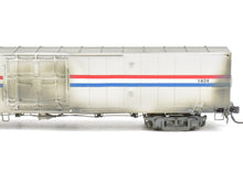Load image into Gallery viewer, HO Brass Metro Models Amtrak Merchandise Handling Car Custom Painted No. 1424 Weathered