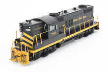 Load image into Gallery viewer, HO Athearn Genesis NKP - Nickel Plate Road EMD GP18 FP No. 700 w/ LED Lighting