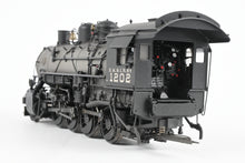 Load image into Gallery viewer, HO Brass PSC - Precision Scale Co. DM&IR - Duluth Missabe & Iron Range 2-8-0 Intermediate Version Factory Painted & Lightly Weathered W/Grey Boiler #1202