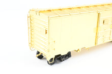 Load image into Gallery viewer, O Brass Protocraft T&P - Texas & Pacific 1937 AAR Design Boxcar w/Murphy Roof and Creco Doors