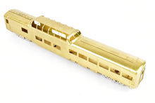 Load image into Gallery viewer, HO Brass The Original Whistle Stop UP - Union Pacific #9000 Dome-Lounge (Mid-Train)