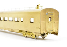 Load image into Gallery viewer, HO Brass S. Soho & Co. GN - Great Northern Empire Builder #1209 Coach