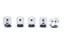 Load image into Gallery viewer, HO Plastic GHB International RDG - Reading Crusader 75th Anniversary 5 Car Set Factory Decorated - CARS ONLY - NO LOCOMOTIVE