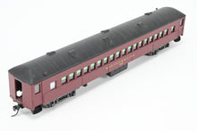 Load image into Gallery viewer, HO Bethlehem Car Works B&M – Boston & Maine Passenger Coach FP No. 1404 RTR