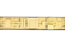 Load image into Gallery viewer, HO Brass The Palace Car Company MILW - Milwaukee Road Parlor-Diner "Elm Grove”