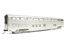 Load image into Gallery viewer, HO Brass Soho ATSF - Santa Fe Transition Coach #526