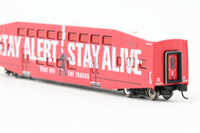 Load image into Gallery viewer, N Athearn Metrolink Bombardier Coach 3-Pack Special Edition "Bikes" and "Stay Alert Stay Alive" Cars - MISSING OUTER SLEEVE