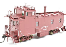 Load image into Gallery viewer, HO Brass CON DVP - Division Point AT&SF - Santa Fe Peaked Roof Caboose With Antenna FP