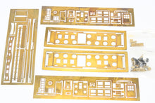 Load image into Gallery viewer, HOn30 Brass Sango SR&RL - Sandy River & Rangeley Lakes Caboose No. 551-553 Kit