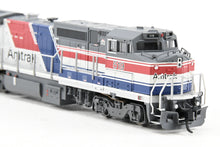 Load image into Gallery viewer, N Atlas Amtrak Dash8-32-BWH Phase III “Pepsi Can” No. 519