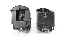 Load image into Gallery viewer, HO Brass Key Imports B&M - Boston & Maine R-1C 4-8-2 FP No. 4110 LIGHTING INNOPERATIVE