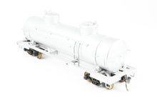 Load image into Gallery viewer, O Brass U.S. Hobbies Various Roads 8,000 Gallon Double-Dome Tank Car CP NOT LETTERED