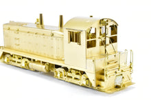 Load image into Gallery viewer, HO Brass Oriental Limited Various Roads EMD SW-9 1200 HP Switcher
