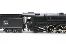 Load image into Gallery viewer, HO Brass Key Imports B&M - Boston & Maine R-1C 4-8-2 FP No. 4110 LIGHTING INNOPERATIVE