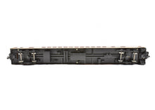 Load image into Gallery viewer, HO Brass The Palace Car Company MILW - Milwaukee Road #655 Coach Custom Painted as #483