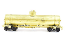 Load image into Gallery viewer, HO Brass Pecos River Brass SP - Southern Pacific O-50-12 Tank Car with KC Brake