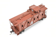 Load image into Gallery viewer, HO Brass OMI - Overland Models, Inc. CRI&P - Rock Island Outside Braced Wood Caboose CP No.17925 w/Replacement Trucks