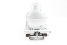 Load image into Gallery viewer, O Brass U.S. Hobbies Various Roads 8,000 Gallon Double-Dome Tank Car CP NOT LETTERED
