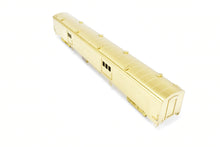 Load image into Gallery viewer, HO Brass Oriental Limited NP - Northern Pacific North Coast Limited Water Baggage Car #400 w/o Skirts