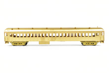 Load image into Gallery viewer, HO Brass Soho SP - Southern Pacific 79' San Francisco Commuter Coach 79-C-1