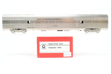 Load image into Gallery viewer, HO Brass Oriental Limited ATSF - Santa Fe "Super Chief" Cars Baggage 3430