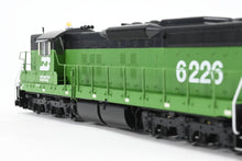Load image into Gallery viewer, HO Rapido Trains, Inc. BN - Burlington Northern EMD SD9 FP Green/Black #6226 w/ESU DCC & Sound