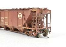 Load image into Gallery viewer, HO Brass OMI - Overland Models, Inc. PRR - Pennsylvania Railroad Covered Hopper H32 Class Custom Painted