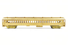 Load image into Gallery viewer, HO Brass Soho SP - Southern Pacific 79' San Francisco Commuter Coach 79-C-1