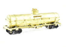 Load image into Gallery viewer, HO Brass Pecos River Brass SP - Southern Pacific O-50-12 Tank Car with KC Brake