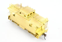Load image into Gallery viewer, HO Brass OMI - Overland Models, Inc. B&M - Boston & Maine Wood Caboose #104647