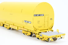 Load image into Gallery viewer, HO Brass CON OMI - Overland Models, Inc. UP - Union Pacific NASA Shuttle Solid Rocket Motor Rail Car Factory Painted No. 50020
