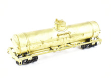 Load image into Gallery viewer, HO Brass Pecos River Brass SP - Southern Pacific O-50-12 Tank Car with KC Brake
