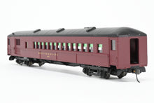 Load image into Gallery viewer, HO Bethlehem Car Works B&M – Boston & Maine Combine FP No. 3671 RTR