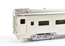 Load image into Gallery viewer, HO Brass Oriental Limited CB&Q - Burlington Route Twin Cities Zephyr Coach