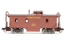 Load image into Gallery viewer, HO Brass Trains Inc. UP - Union Pacific CA-1 Wood Caboose Custom Painted