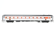 Load image into Gallery viewer, HO Rapido Trains Inc. NH – New Haven Pullman – Bradley 8600 Series Coach Delivery Scheme NO NUMBER