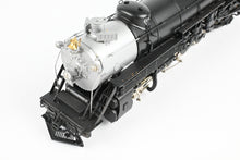 Load image into Gallery viewer, HO Brass PFM - Tenshodo GN - Great Northern 2-10-2 Class Q-1 Factory Painted Crown No. 2127