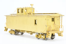 Load image into Gallery viewer, HO Brass OMI - Overland Models, Inc. Soo Line Plywood Sheath Single Side Window Caboose
