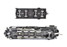 Load image into Gallery viewer, HO Brass CON W&R Enterprises NP - Northern Pacific Class W-3 2-8-2 Version 1B FP