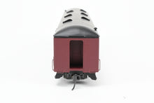 Load image into Gallery viewer, HO Bethlehem Car Works B&M – Boston & Maine Combine FP No. 3671 RTR