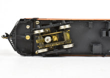 Load image into Gallery viewer, HO Brass GSB Rail Associates IT - Illinois Traction Tangerine Flyer Powered Combine Pro Painted #282