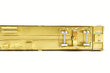 Load image into Gallery viewer, HO Brass Oriental Limited NP - Northern Pacific North Coast Limited Water Baggage Car #400 w/o Skirts