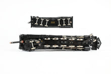 Load image into Gallery viewer, HO Brass PFM - Tenshodo GN - Great Northern 2-10-2 Class Q-1 Factory Painted Crown No. 2127