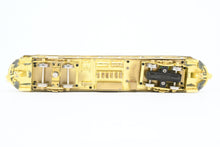Load image into Gallery viewer, HO Brass CON MTS Imports CNS&M - North Shore Line 400 - 402 Series "Jewett" Parlor-Buffet Car