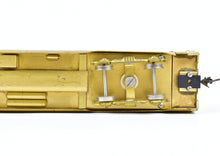 Load image into Gallery viewer, HO Brass S. Soho & Co.  GN - Great Northern #1250 Lake series Diner